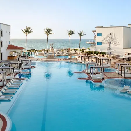 Hyatt Vivid Playa Del Carmen All-Inclusive Adult Only Resort-3